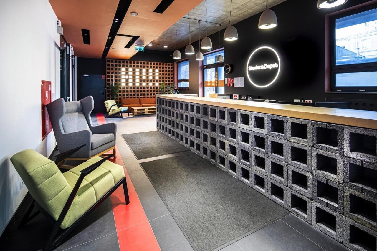 Chillout Dorm Lodz Aparthotel Exterior photo