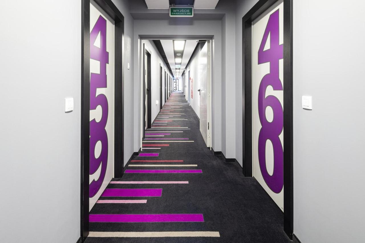 Chillout Dorm Lodz Aparthotel Exterior photo