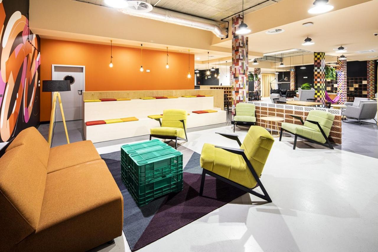 Chillout Dorm Lodz Aparthotel Exterior photo