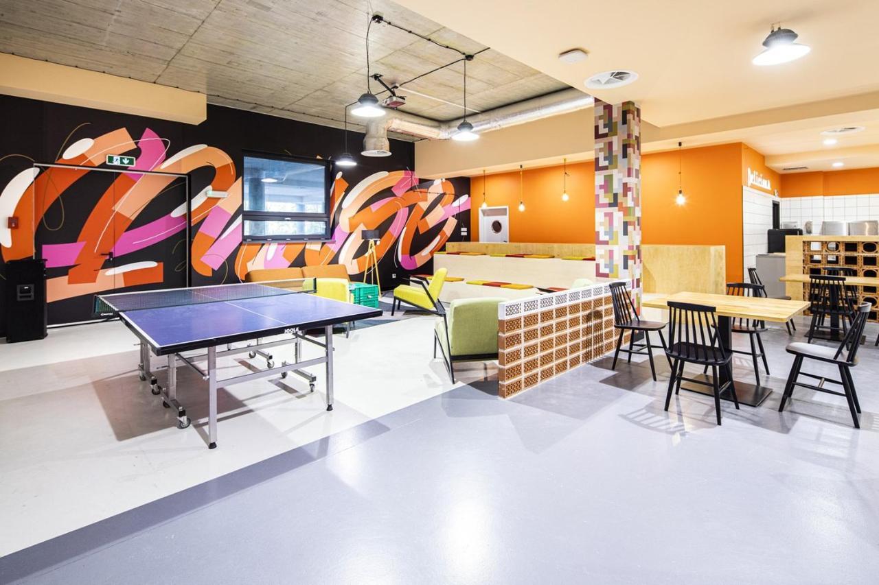 Chillout Dorm Lodz Aparthotel Exterior photo