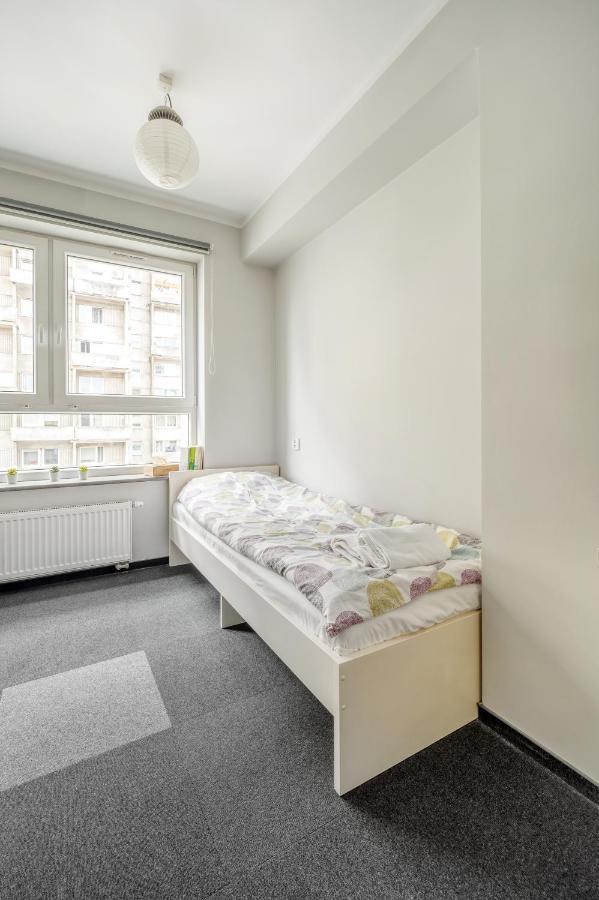 Chillout Dorm Lodz Aparthotel Exterior photo